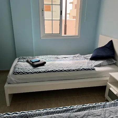 Daire Picachos, Poris De Abona *