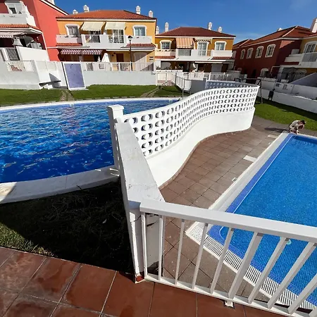 Daire Picachos, Poris De Abona